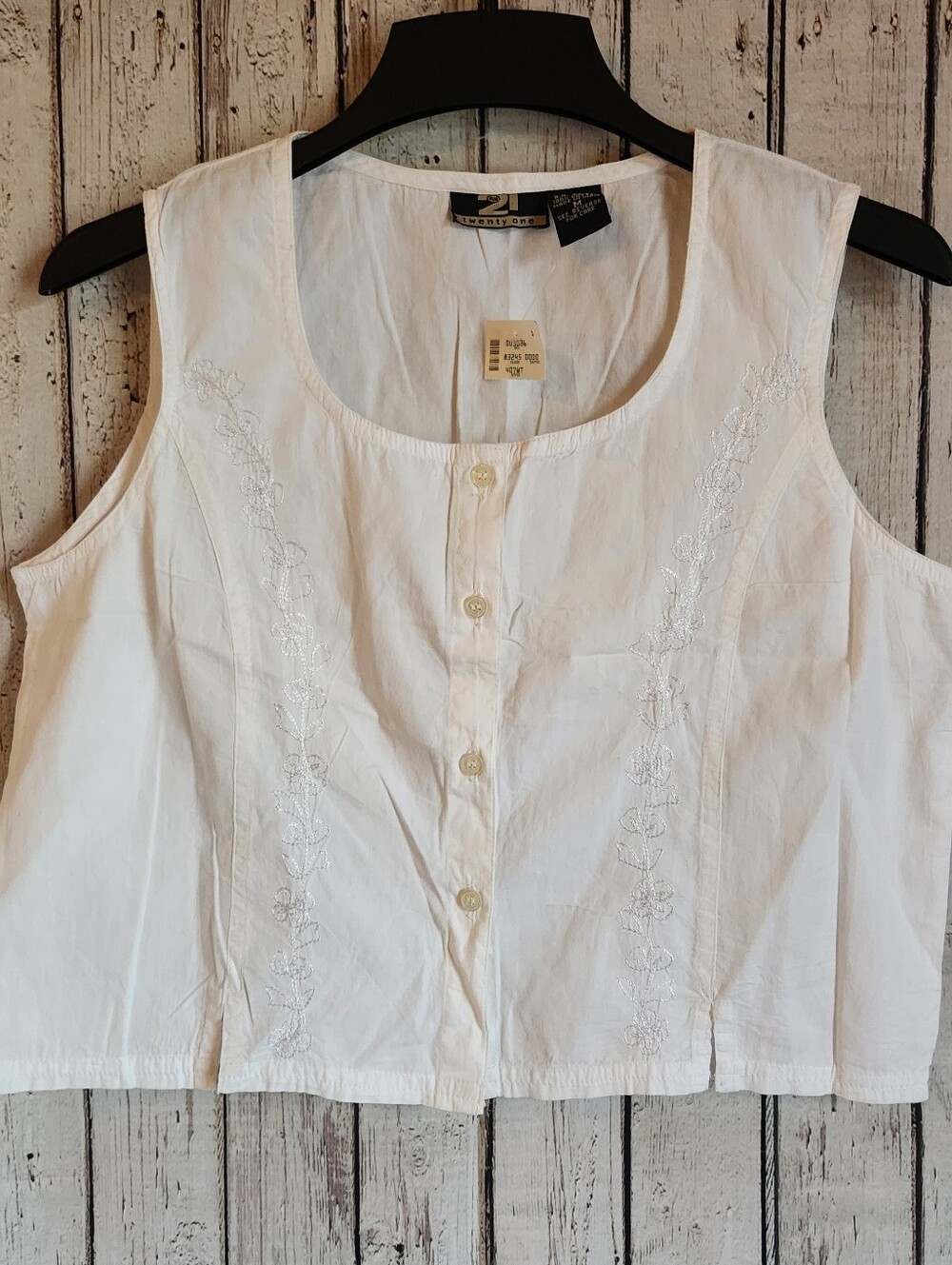 Vintage nwt rue21 White Cotton Embroidered cotton tank top sleeveless coquette M
